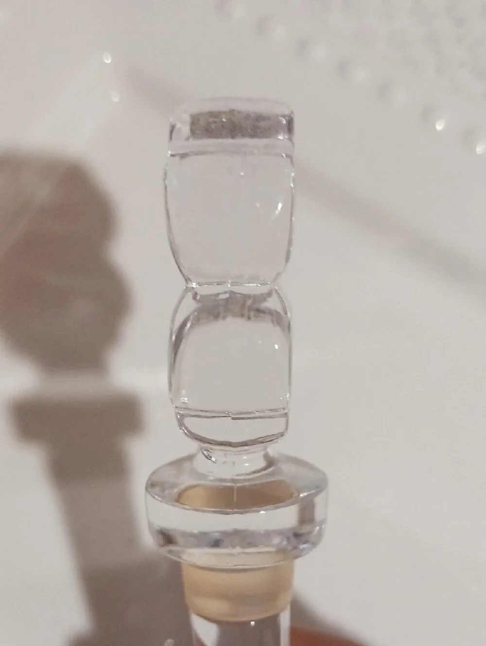 Stunning! ⚜️ Clear Glass Floral/4 Leaf Clover 🍀 Bottle Stopper 🍀⚜️🍀